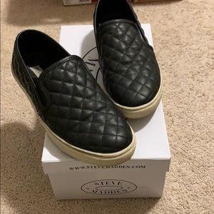 Slip on shoes from steve madden , don’t want them